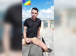 SW - At the harbor
