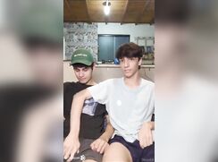 Dhiz69 jerking together