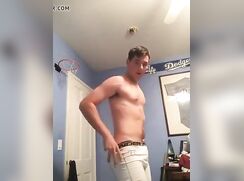 Dodgers Fan Jerks & Shares Ass