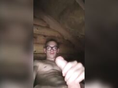 Chico malo masturbandose para ustedes