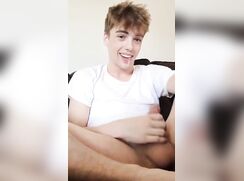 Twink's Cute Smile Full of Cum 186