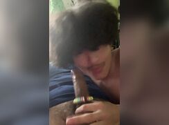 The way my dick getting eaten up , fuck I love head from a skinny twink