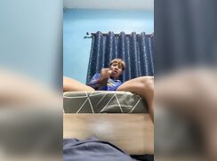 His 4th jerk-off and cum of the day just before bedtime
