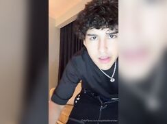 Horny Yrhkeven fucks friend