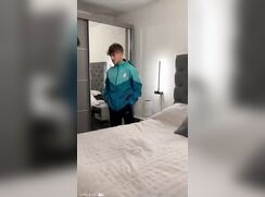 Frosty boy gives a tip to the delivery boy