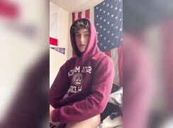 College boy is horny af before bed time