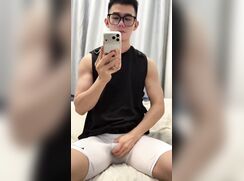 Came back from the gym horny af of
