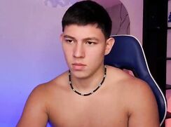 SC JamesCr  hung cam boys porn