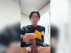 Japanese Twink Nekama cumshot