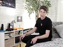 William Buchanan and Erick Climber fuck after playing with dildos