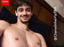 cute fit brazilian chat show on chamadinhas hot