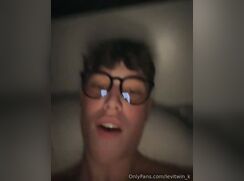 Levi cums 12