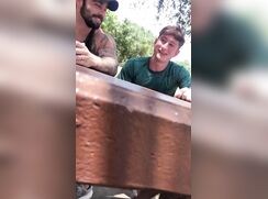 American college boy dared to cum in the park