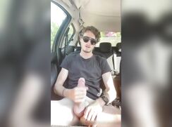 Dutch guy cumming in his car