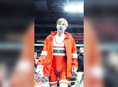 Orange bulge wrestling