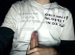 Hung 19yo webcam UK Lad cums on chest good