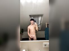 Levi cums 19