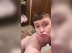 Butterface Twink Has A Skinny Petite Body
