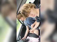 Brandnskindagay - Sucking and Jerking In the Car and Bathroom