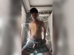 CebuSeanEska jerks-off and cums again! First a tank-top then he gets naked
