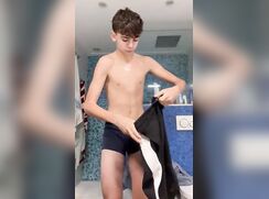 Sexy twink in shower