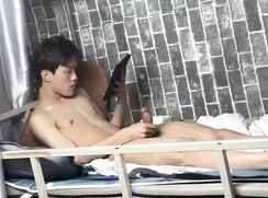 Guy caught jerking at hostel or staged?