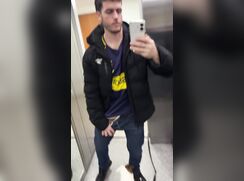 cute argentino selfie showing his big cock in the elevator