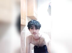 cute español bathroom hot bate chat