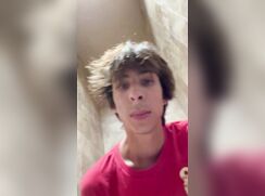 Whiterabbit cums