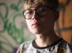 Horny Leo jerk off