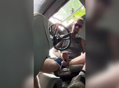 Jerking in a truck with ball stretchers