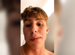 cute blonde shower cumming bate clip