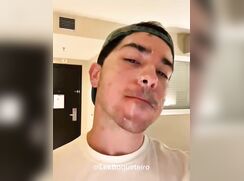 Lek Boquetiero cum face gay boys porn