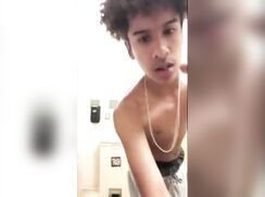 Cock Out - I love jerking in public places