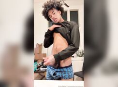 Apex Tay jerking his BBC