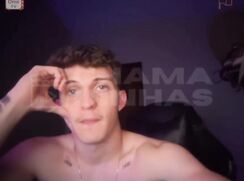 cute brazilian str8  loiro  cumming hot chat chamadinhas