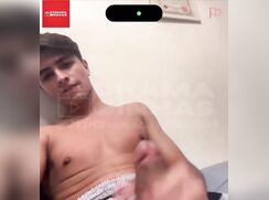 Horny Twink jerk off |