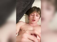 Young American cums - Seven 2