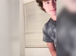 Leo the Nudist Soft Porn