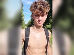 Jacktwinkie - a jerk on a hike