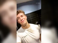 cute fit chris piss and bate