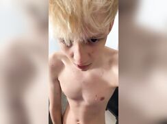 cute polarny hot dancing cock show