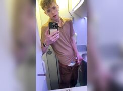 Super Cutie Noah Jerking Off