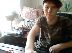 Ginger boy jerk of play his ass and eats cum