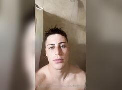 cute blue eyes str8 dude shower bate