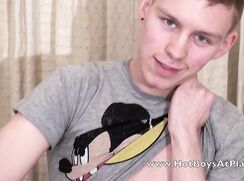 Teenboy Billy solo show twink porn