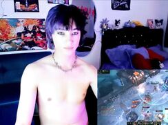 The Emo Xerox a goth gamer looking for great horny teammates