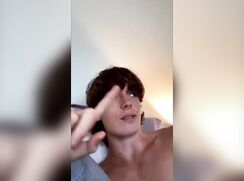 cute str8 dude finger ass char cumming bate clip