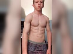 Wrestler Exposes His Cut Cock