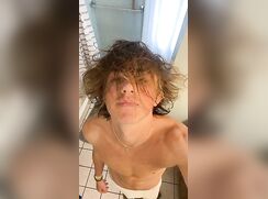 Lean Blonde Guy Cums